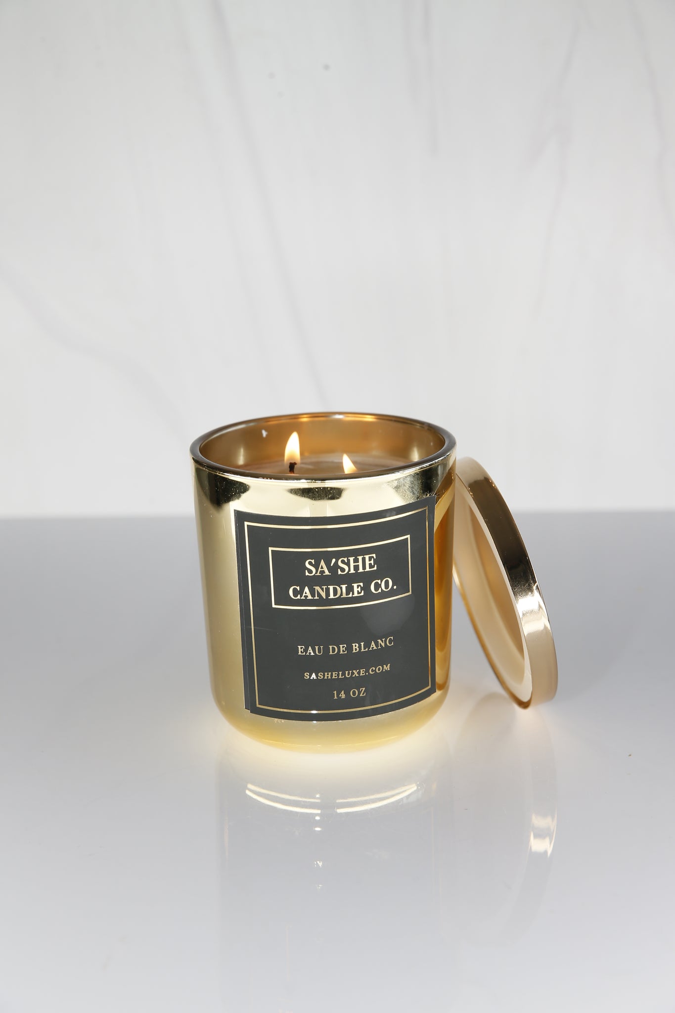 Eau De Blanc Candle